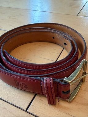 Christian Dior Women’s Leather Belt in Burgundy/Chestnut Brown - Classic Style